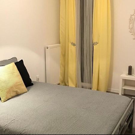 Beautiful 3 Bedroom Flat 8-9 Persons อีวรี-ซูร์-แซ็น ภายนอก รูปภาพ